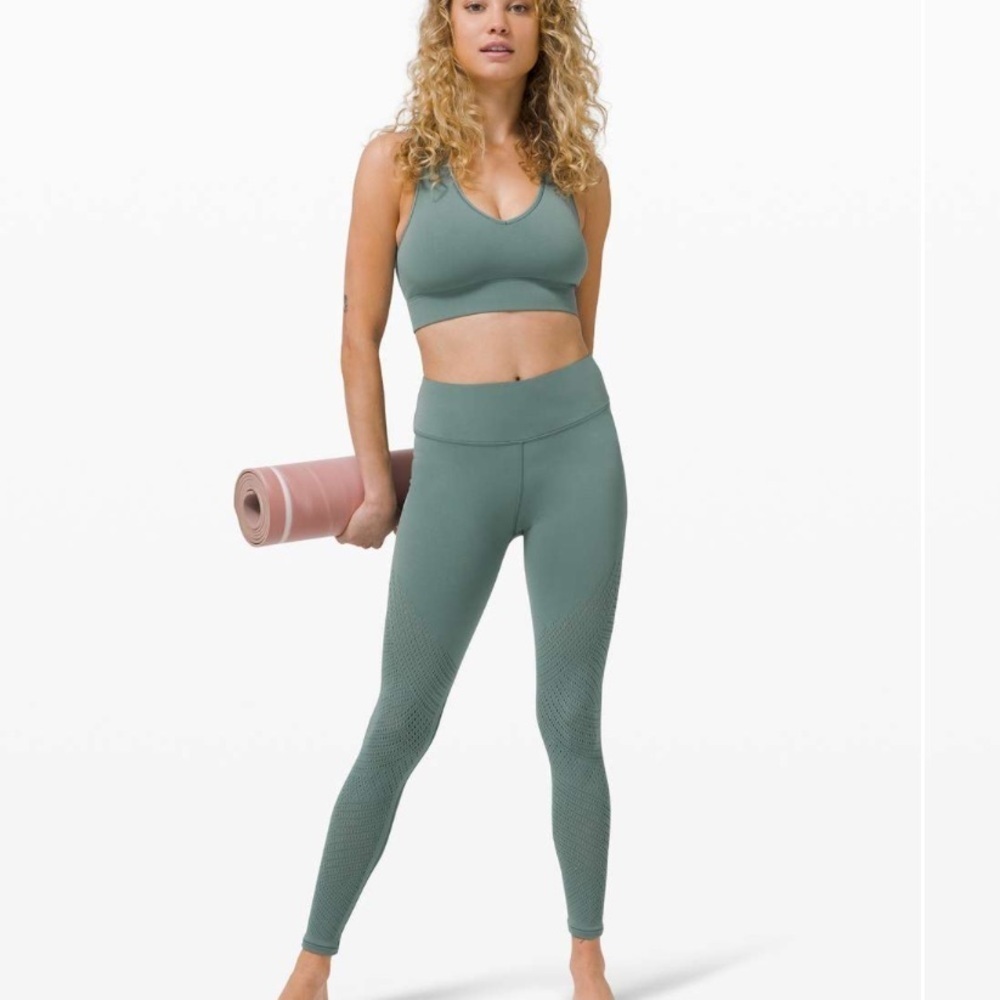 Lululemon Reveal Bra Digital Rain Light Support* - Picture 3 of 7